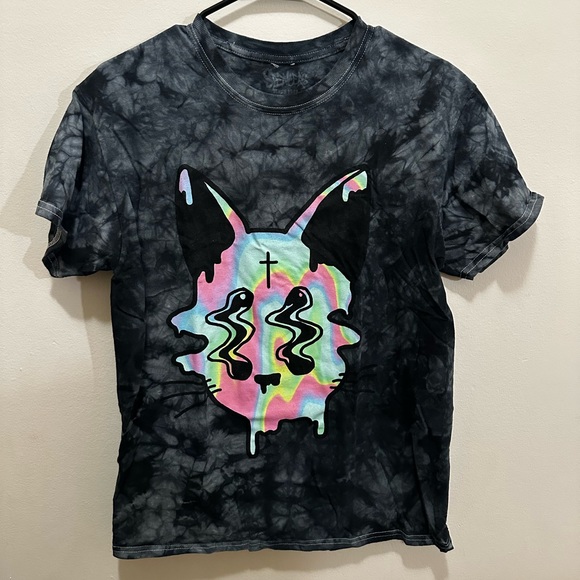 Spencer’s “Trippy/Vaporwave Cat” t-shirt in Medium - Picture 1 of 3